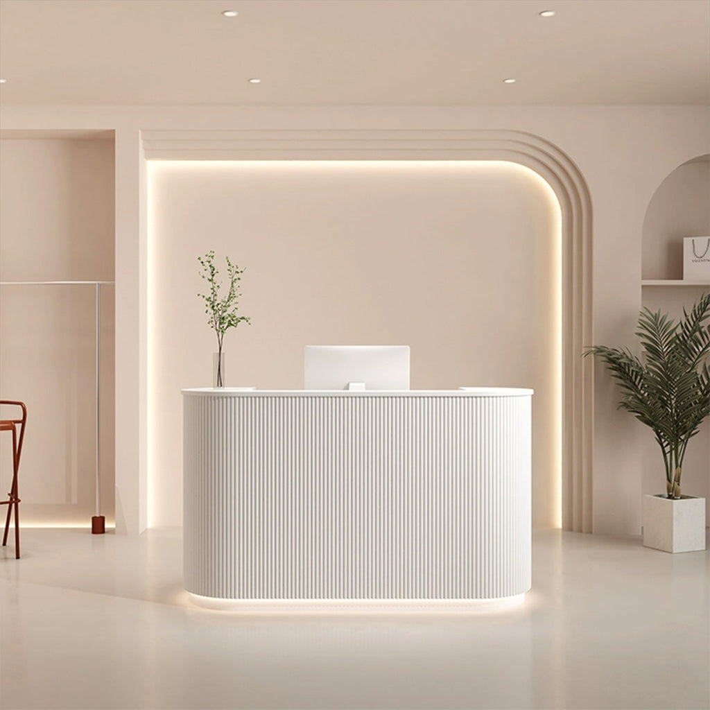How to Choose the Right Reception Desk When Space Is Limited