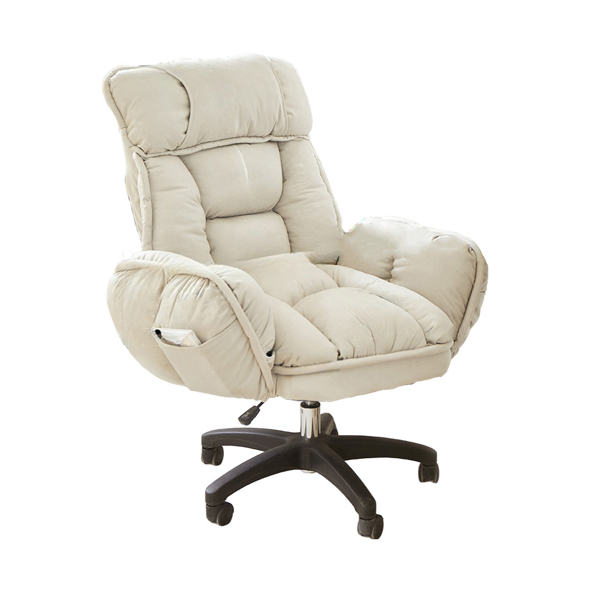 Luxury Adjustable Gaming Office Chair With Soft Cushioned Seat And Hidden Footrest