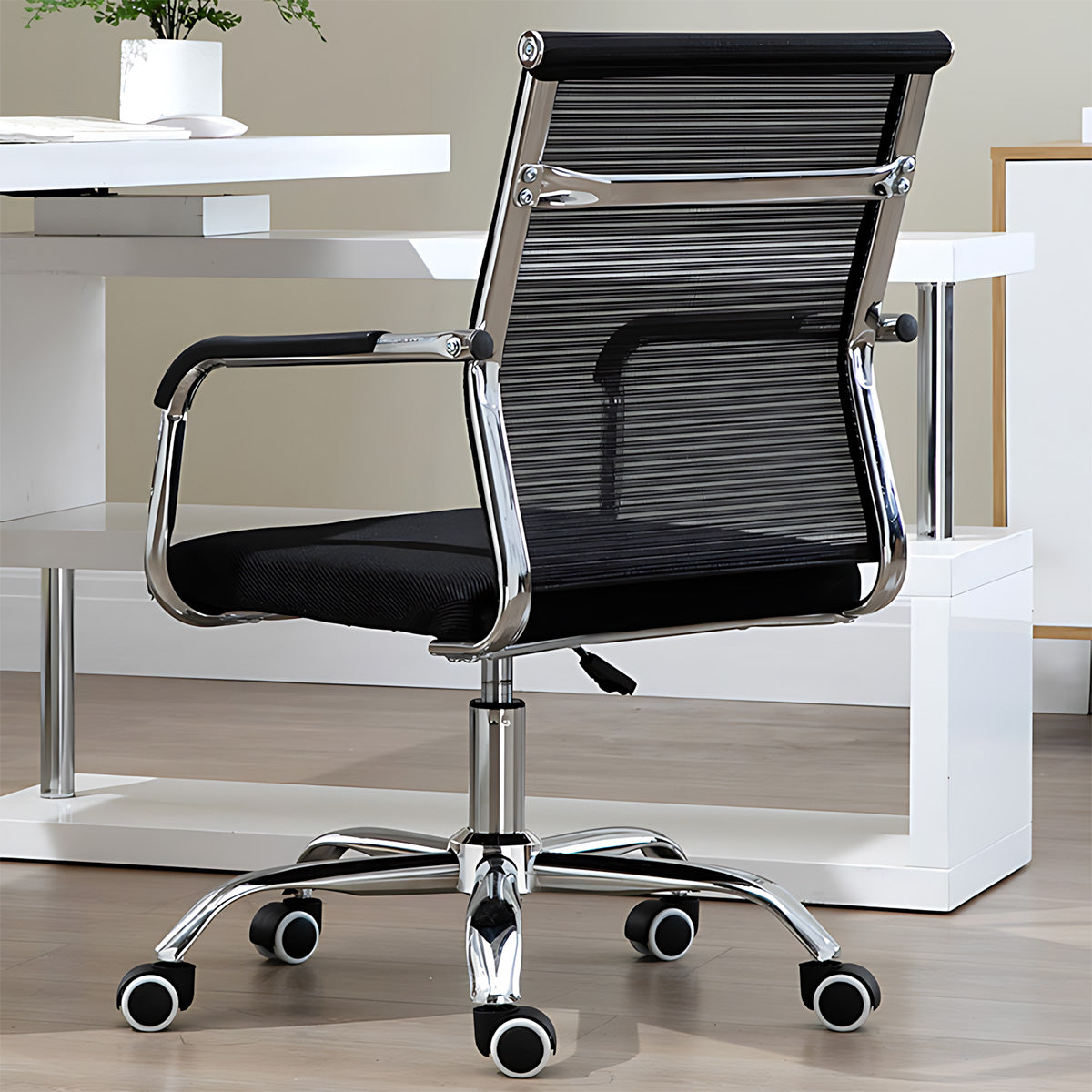 Breathable Mesh Office Chair with Adjustable Height, Reclining Function & Silent Casters
