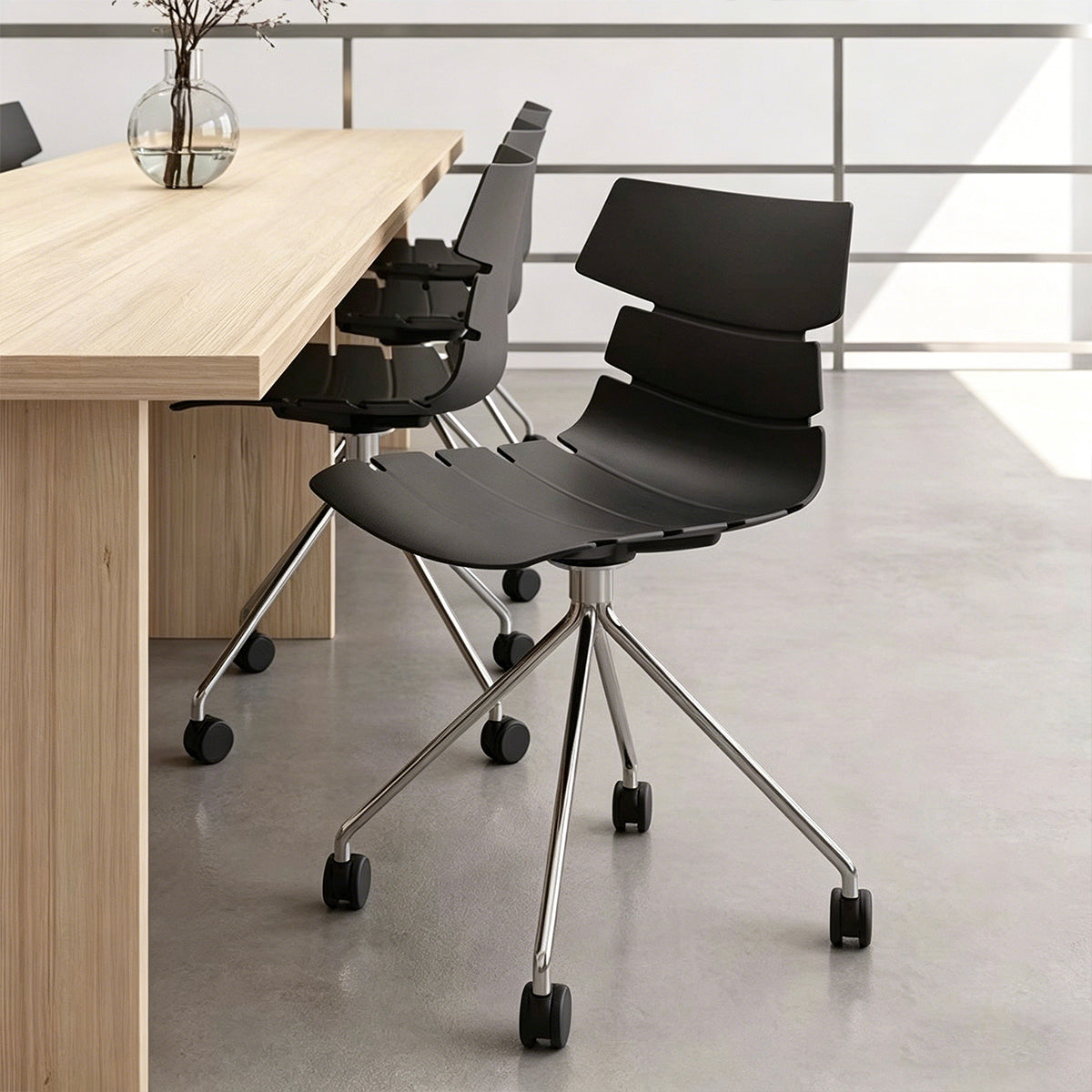 Minimalist Ergonomic Office Chair with Smooth-Rolling Casters & Supportive Backrest
