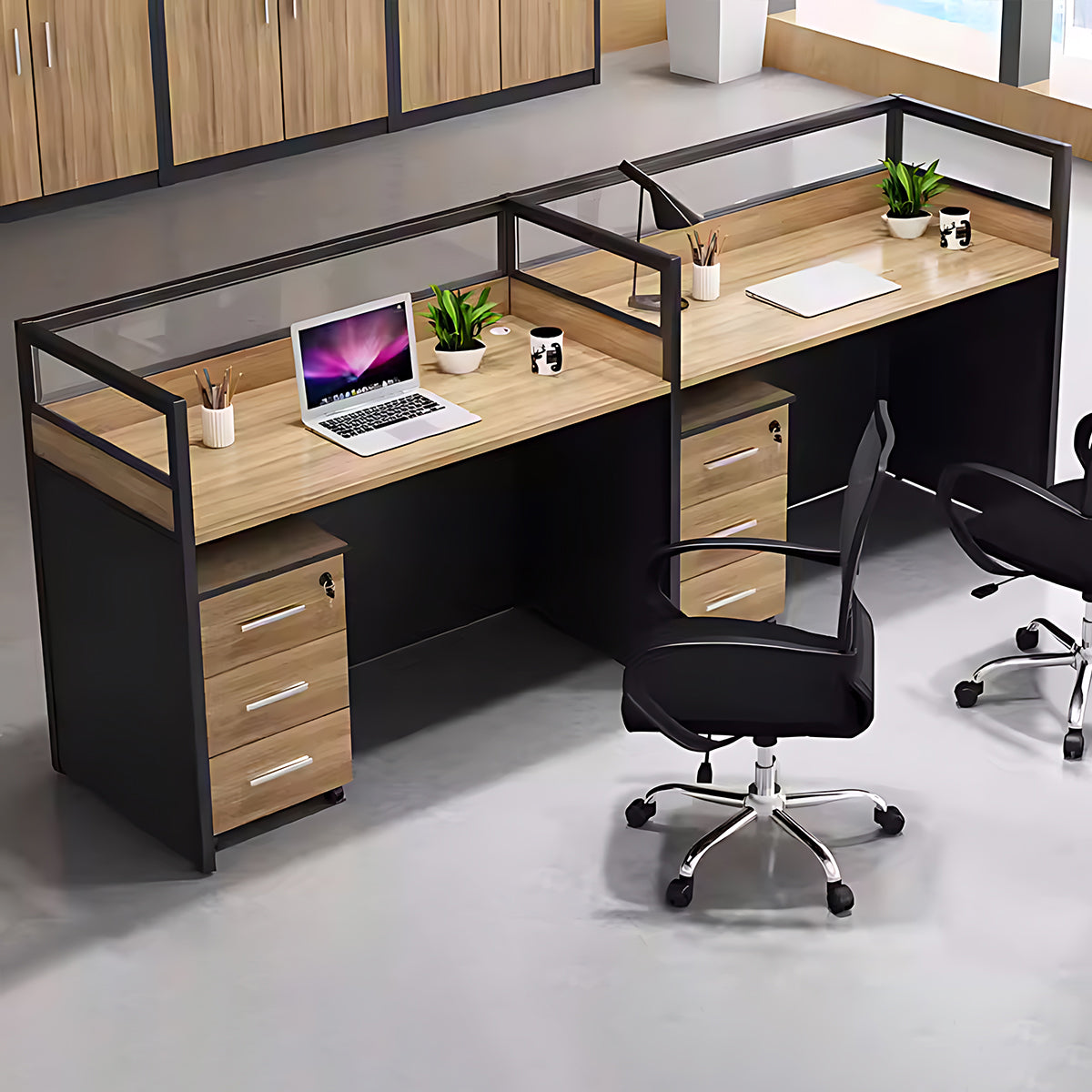 A Screen Office with Multiple Styles and Two Way Options