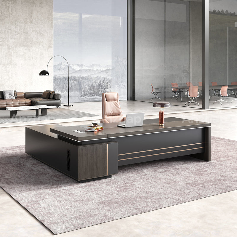 Stylish Minimalist Executive Desk with Spacious Work Surface
